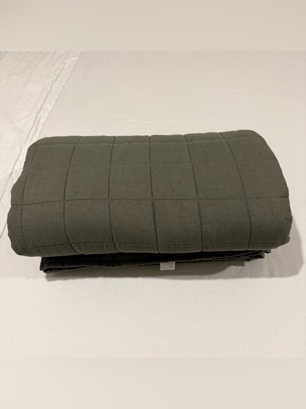 Brand New Quince European Linen Box Full/Queen $164 Dusty Olive No Shams Defect - Picture 4 of 7